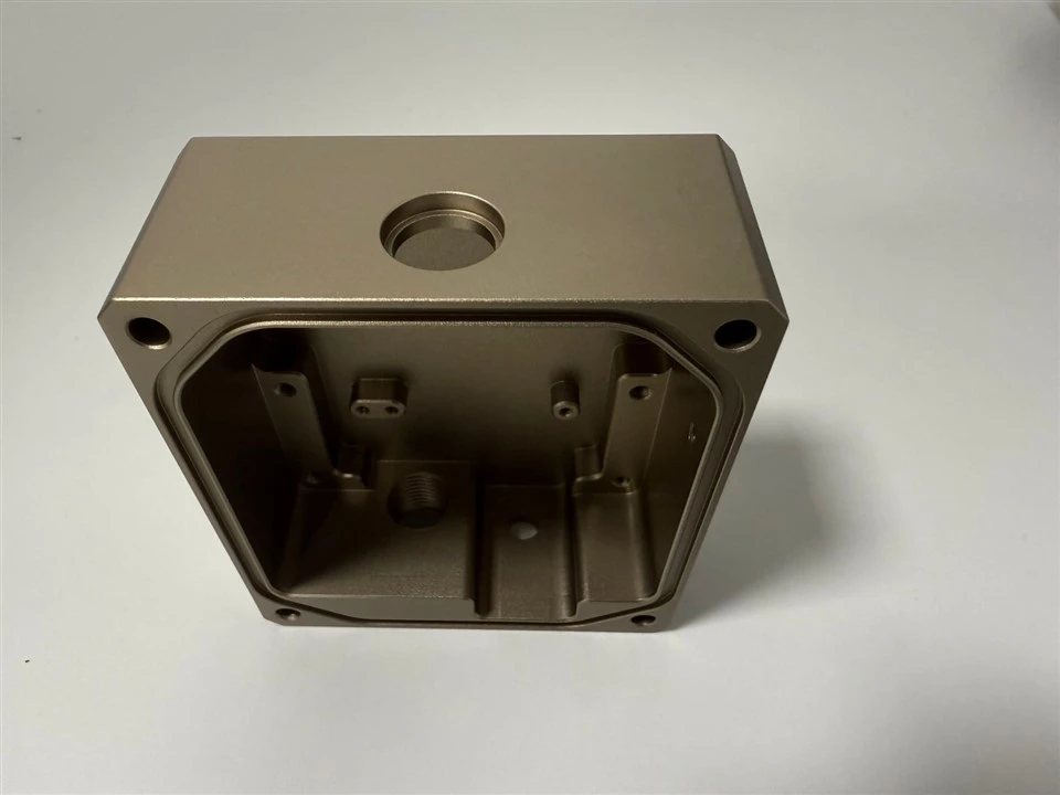Cnc Aluminum Enclosure manufacturers
